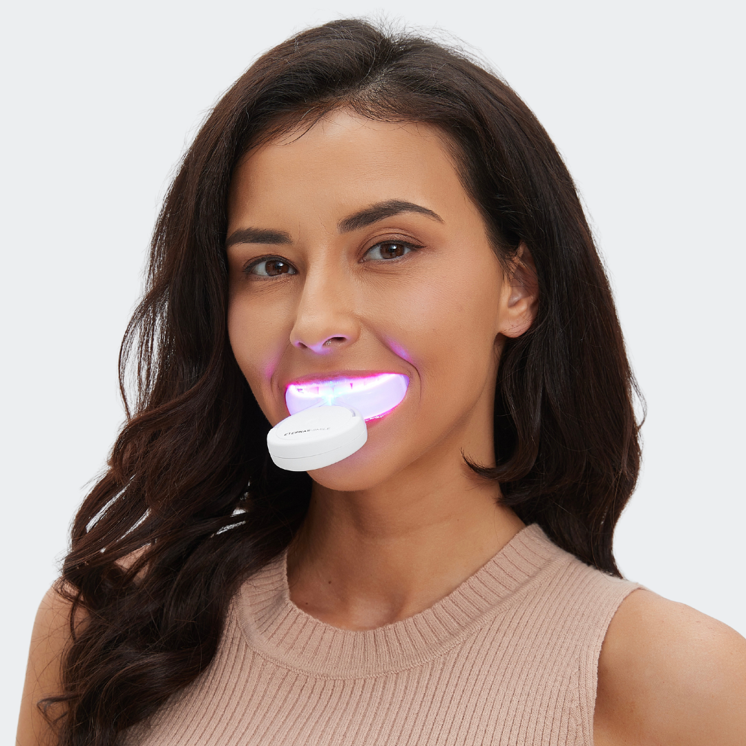 طقم تبييض الأسنان ثنائي الضوء الاحترافي — LED أزرق + أحمر