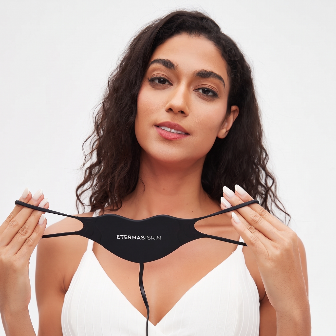 LED Lip Mask — 850nm Near-Infrared Lip Therapy